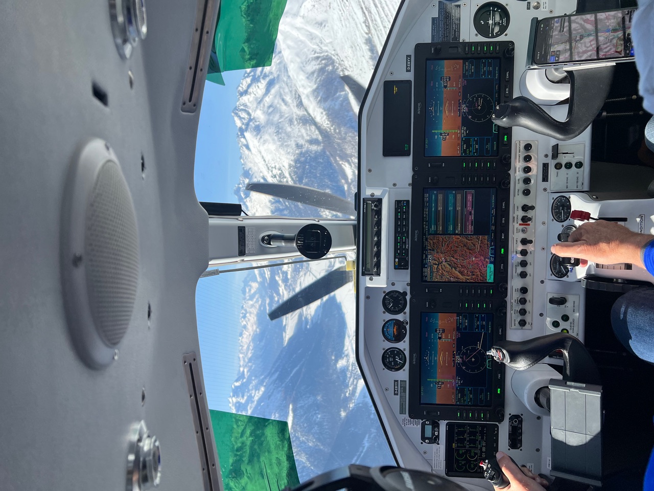 Mountain Flying & Alpine Expertise